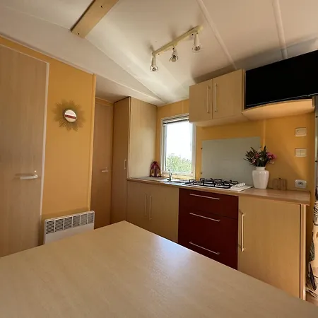 Сasa de vacaciones Le Romarin, Mobil-home Climatisé Avec Vue Sur La Hyères