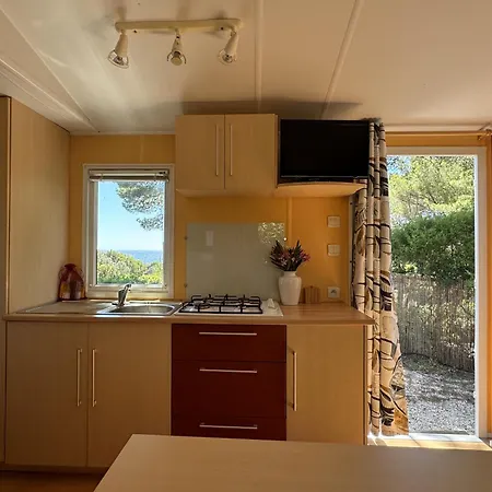 Le Romarin, Mobil-home Climatise Avec Vue Sur La * Hyeres